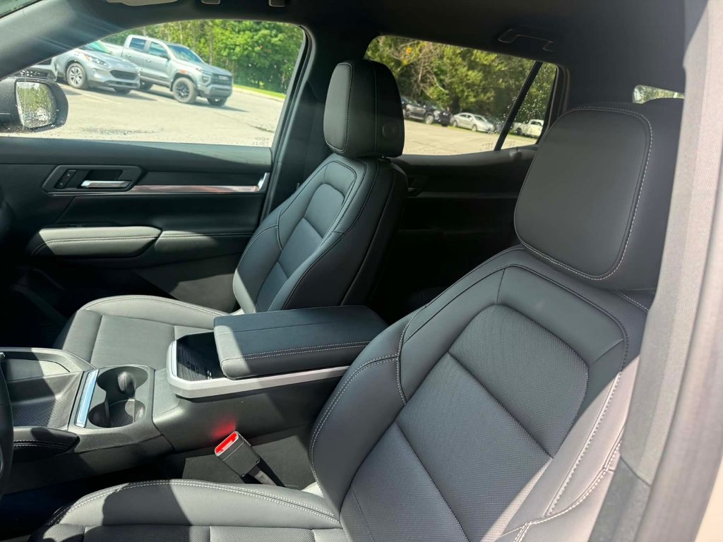 2027 GMC Terrain Elevation in Edmundston, New Brunswick - 9 - w1024h768px