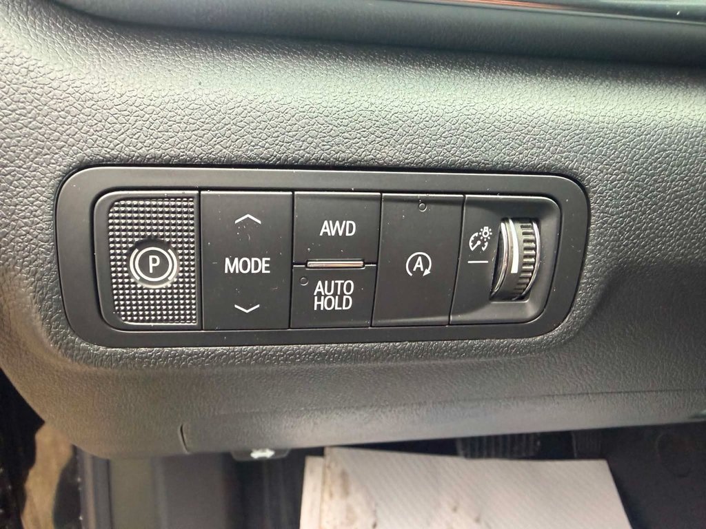 2027 GMC Terrain Elevation in Edmundston, New Brunswick - 14 - w1024h768px