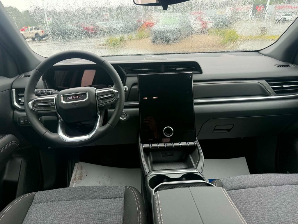 2027 GMC Terrain Elevation in Edmundston, New Brunswick - 8 - w1024h768px