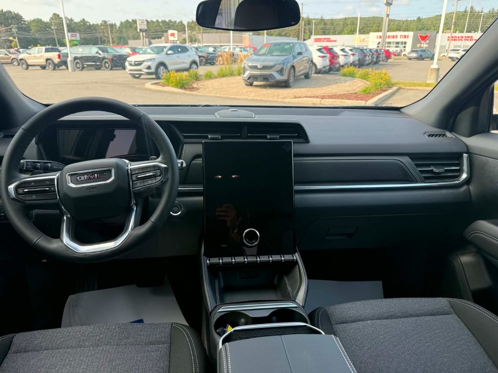 2027 GMC Terrain Elevation in Edmundston, New Brunswick - 8 - w1024h768px