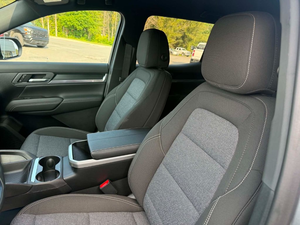 2027 GMC Terrain Elevation in Edmundston, New Brunswick - 9 - w1024h768px