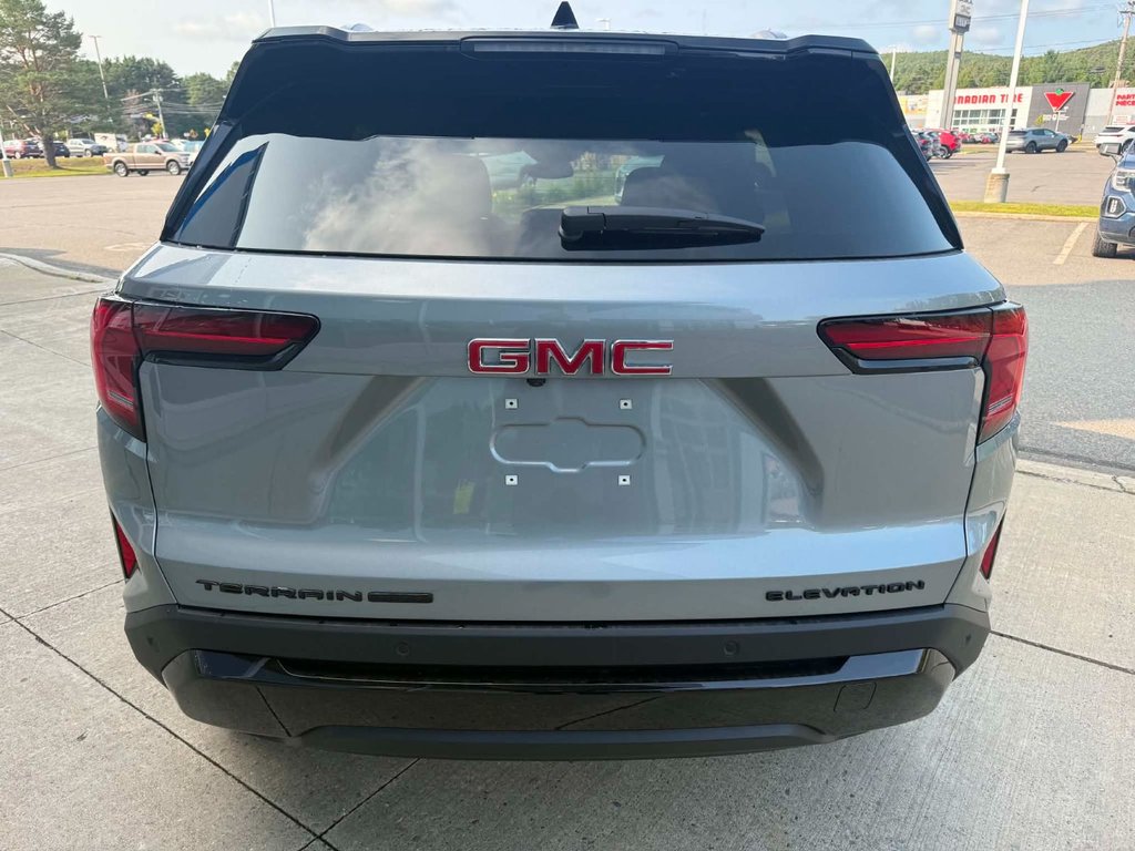 2027 GMC Terrain Elevation in Edmundston, New Brunswick - 6 - w1024h768px