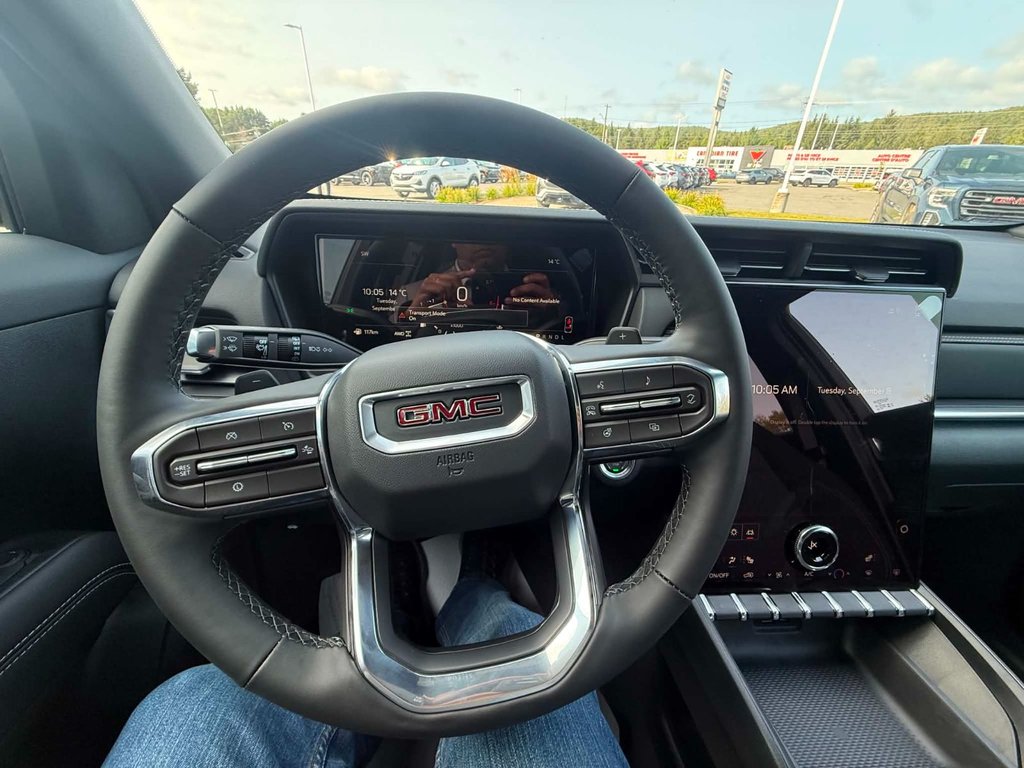 2027 GMC Terrain Elevation in Edmundston, New Brunswick - 11 - w1024h768px