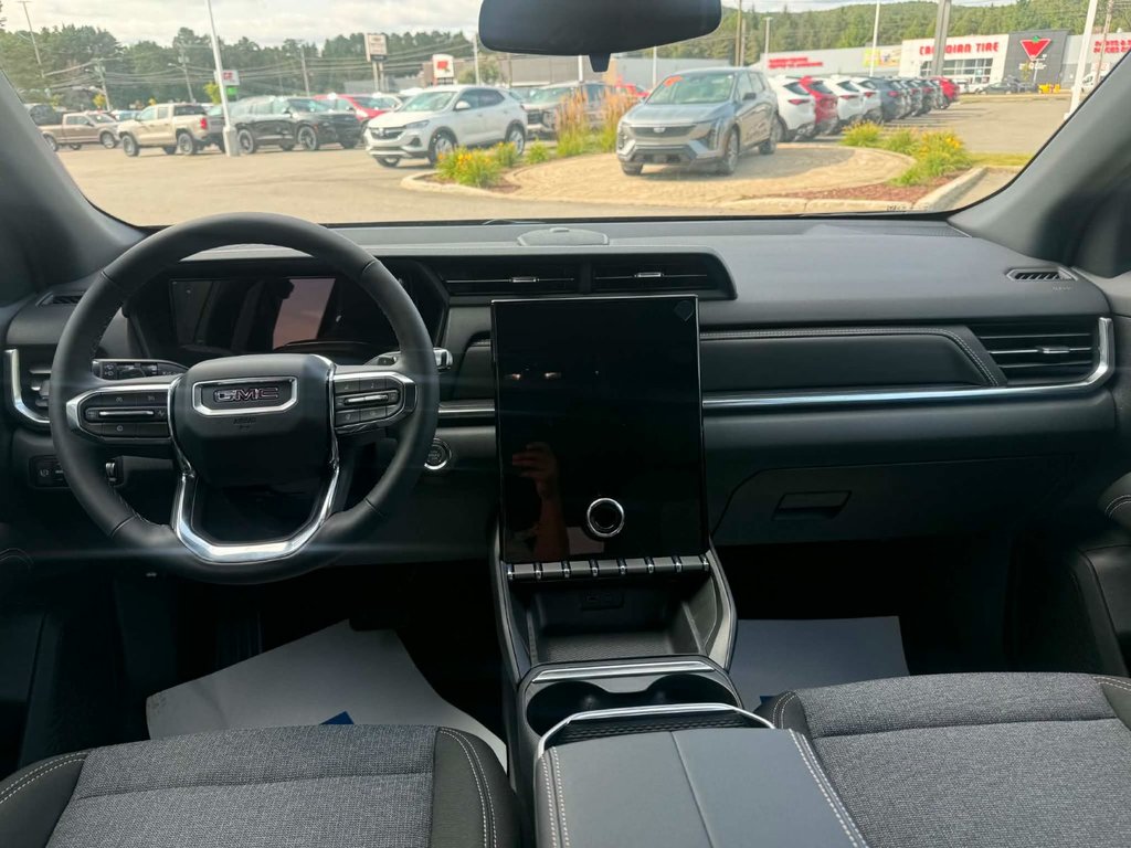 2027 GMC Terrain Elevation in Edmundston, New Brunswick - 8 - w1024h768px