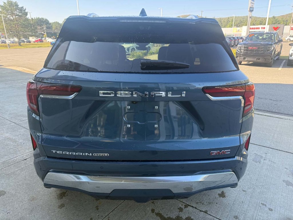 2027 GMC Terrain Denali in Edmundston, New Brunswick - 5 - w1024h768px