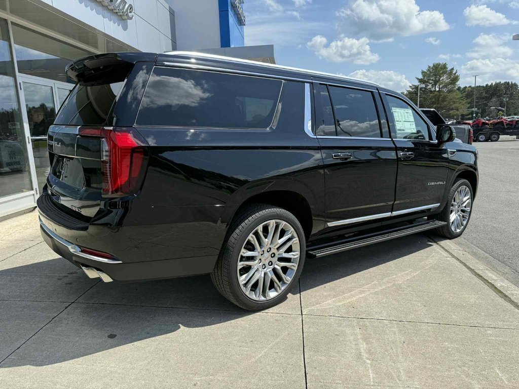 2025 GMC Yukon XL Denali in Edmundston, New Brunswick - 5 - w1024h768px
