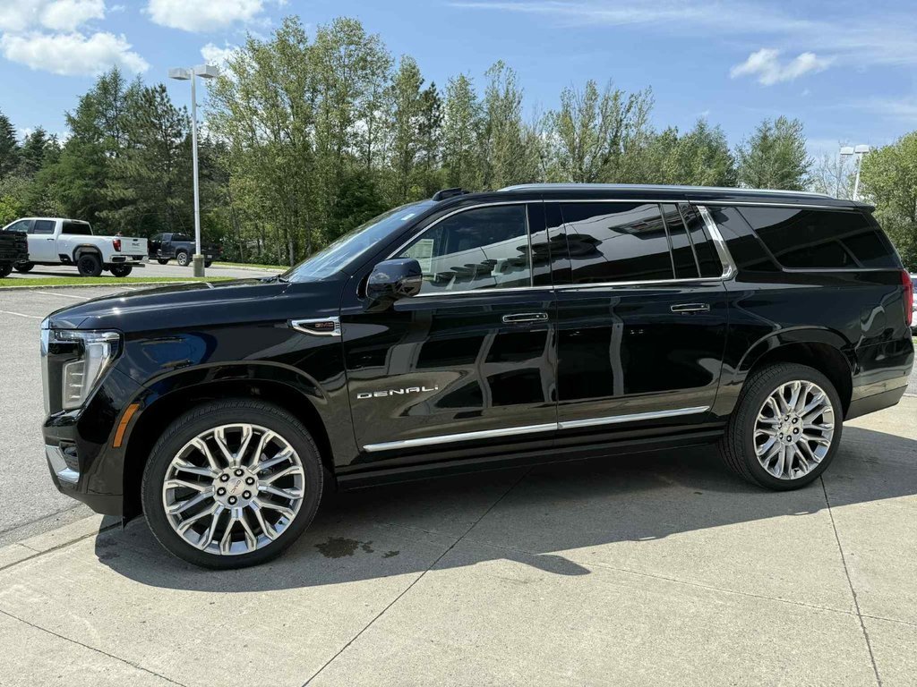 2025 GMC Yukon XL Denali in Edmundston, New Brunswick - 4 - w1024h768px