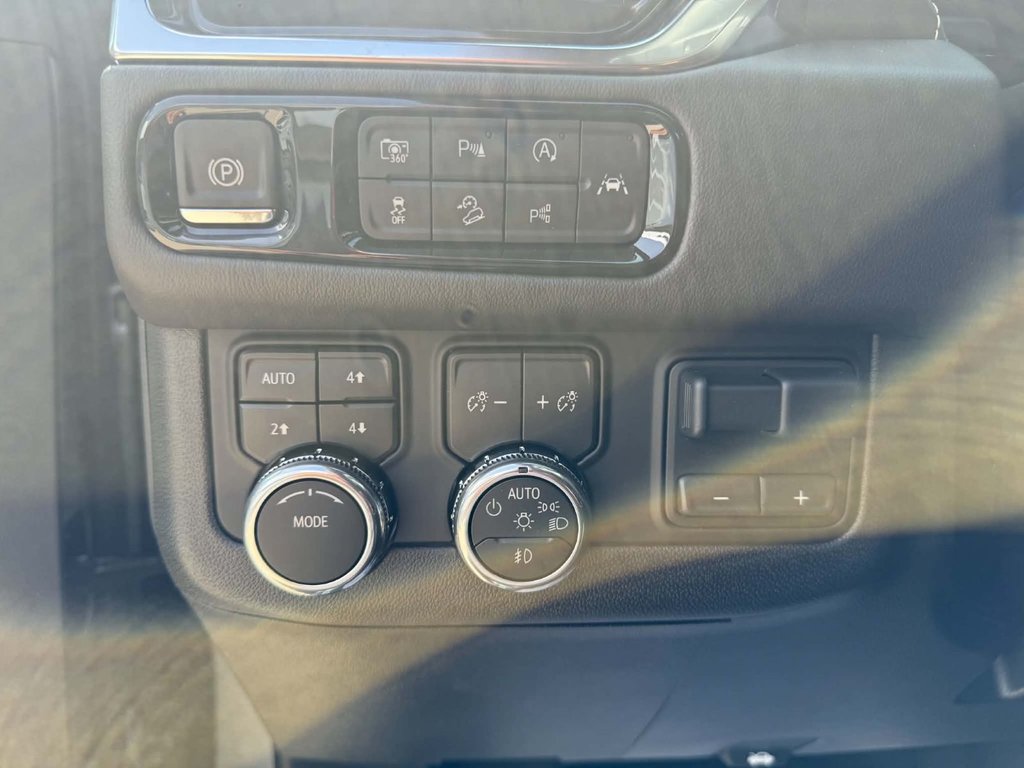 2026 GMC Yukon Elevation in Edmundston, New Brunswick - 8 - w1024h768px