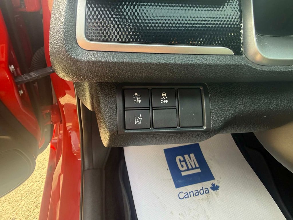 2020 Honda Civic Coupe Sport in Edmundston, New Brunswick - 10 - w1024h768px