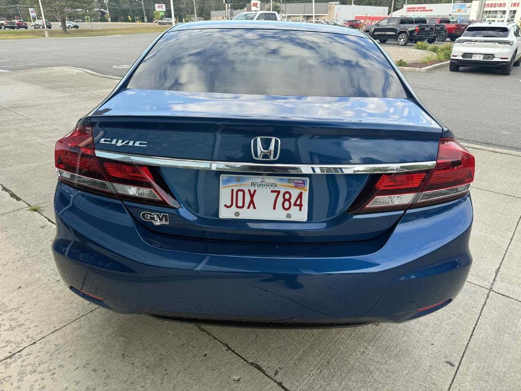 2015 Honda Civic Sedan LX in Edmundston, New Brunswick - 7 - w1024h768px