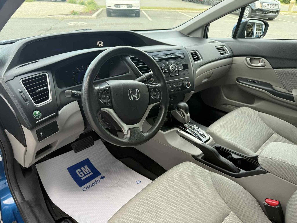 2015 Honda Civic Sedan LX in Edmundston, New Brunswick - 16 - w1024h768px