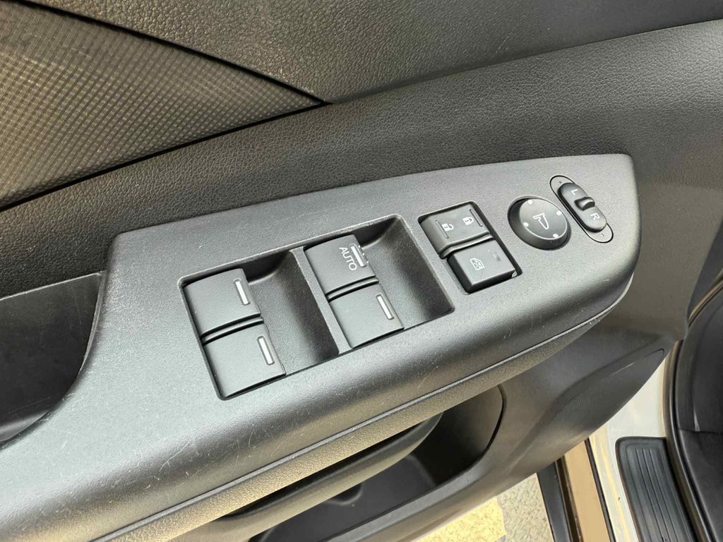 Honda CR-V LX 2014 à Edmundston, Nouveau-Brunswick - 16 - w1024h768px