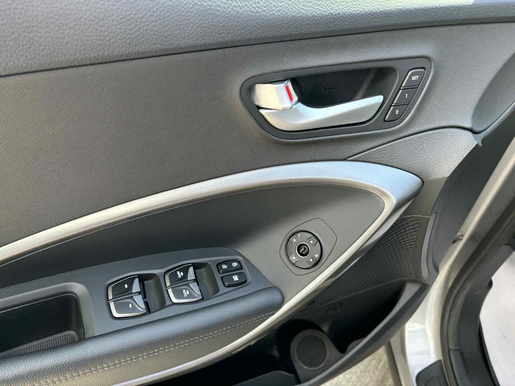 Hyundai Santa Fe XL Luxury 2017 à Edmundston, Nouveau-Brunswick - 20 - w1024h768px