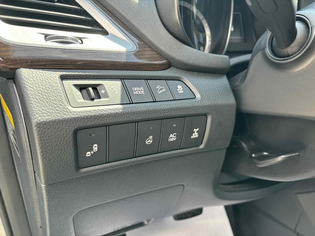 Hyundai Santa Fe XL Luxury 2017 à Edmundston, Nouveau-Brunswick - 22 - w1024h768px
