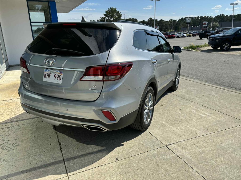 Hyundai Santa Fe XL Luxury 2017 à Edmundston, Nouveau-Brunswick - 5 - w1024h768px