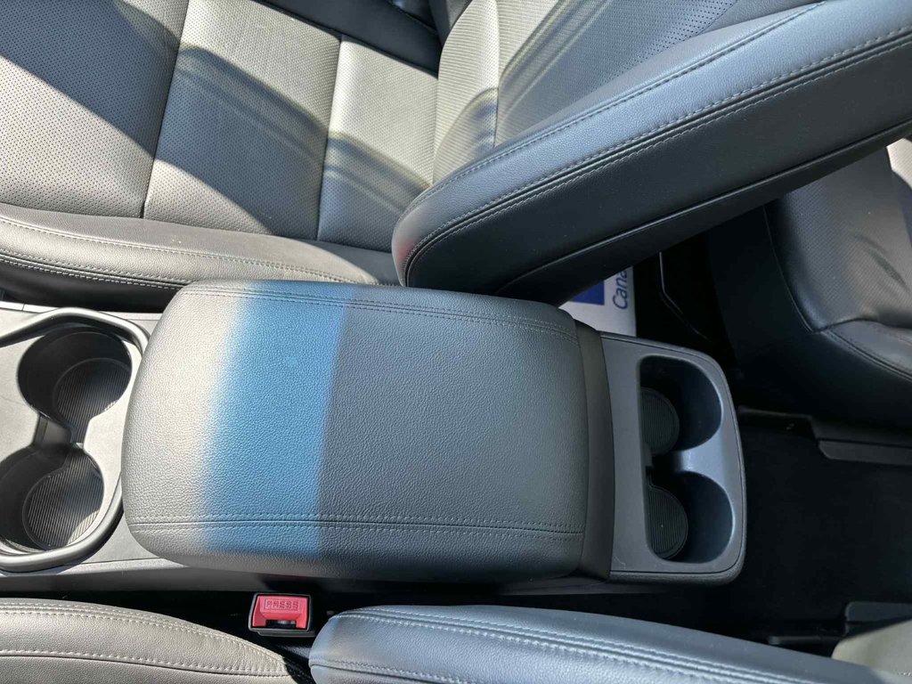 Hyundai Santa Fe XL Luxury 2017 à Edmundston, Nouveau-Brunswick - 10 - w1024h768px