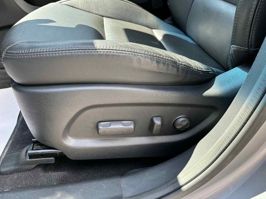 Hyundai Santa Fe XL Luxury 2017 à Edmundston, Nouveau-Brunswick - 21 - w1024h768px