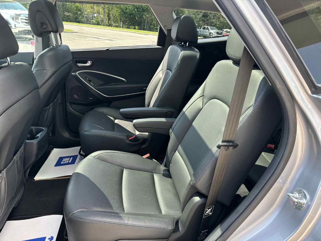 Hyundai Santa Fe XL Luxury 2017 à Edmundston, Nouveau-Brunswick - 11 - w1024h768px