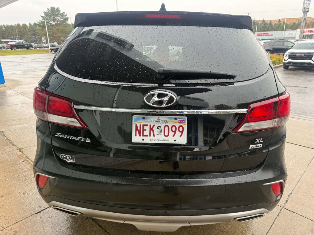 2017 Hyundai Santa Fe XL Premium in Edmundston, New Brunswick - 6 - w1024h768px