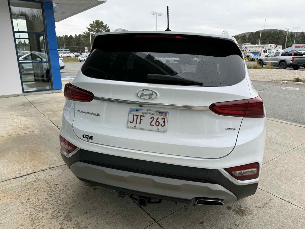 2019 Hyundai Santa Fe Essential in Edmundston, New Brunswick - 6 - w1024h768px