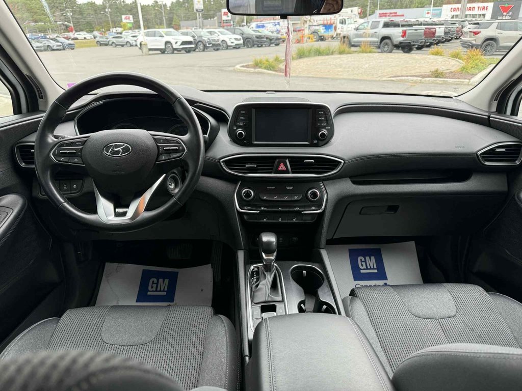 2019 Hyundai Santa Fe Essential in Edmundston, New Brunswick - 11 - w1024h768px