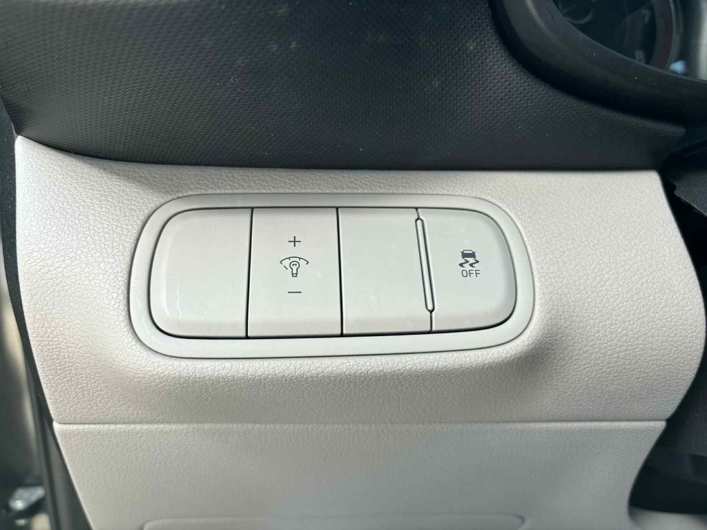 Hyundai Venue Trend w/Urban Pkg/Grey-Lime Interior 2020 à Edmundston, Nouveau-Brunswick - 13 - w1024h768px