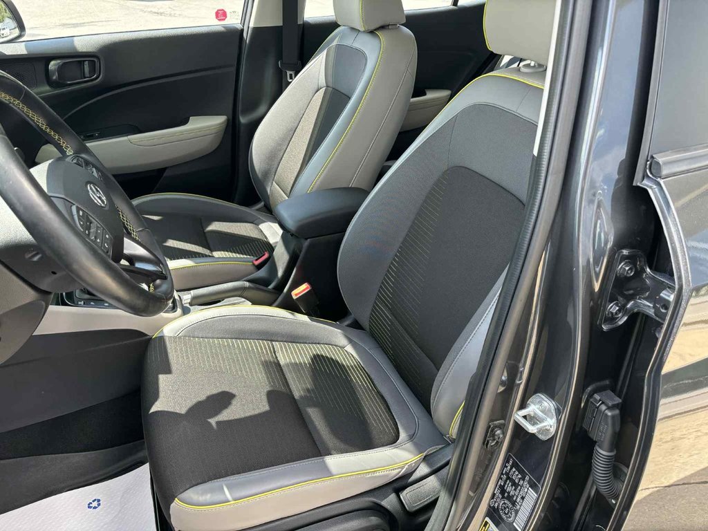 Hyundai Venue Trend w/Urban Pkg/Grey-Lime Interior 2020 à Edmundston, Nouveau-Brunswick - 14 - w1024h768px