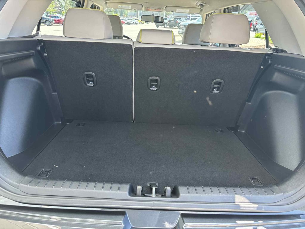 Hyundai Venue Trend w/Urban Pkg/Grey-Lime Interior 2020 à Edmundston, Nouveau-Brunswick - 7 - w1024h768px