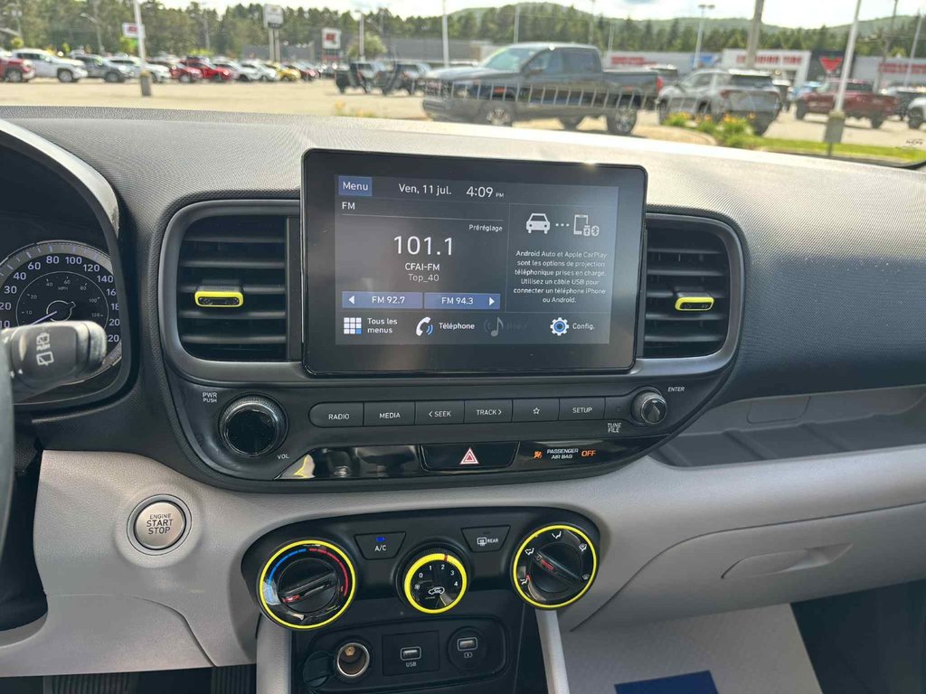 Hyundai Venue Trend w/Urban Pkg/Grey-Lime Interior 2020 à Edmundston, Nouveau-Brunswick - 17 - w1024h768px