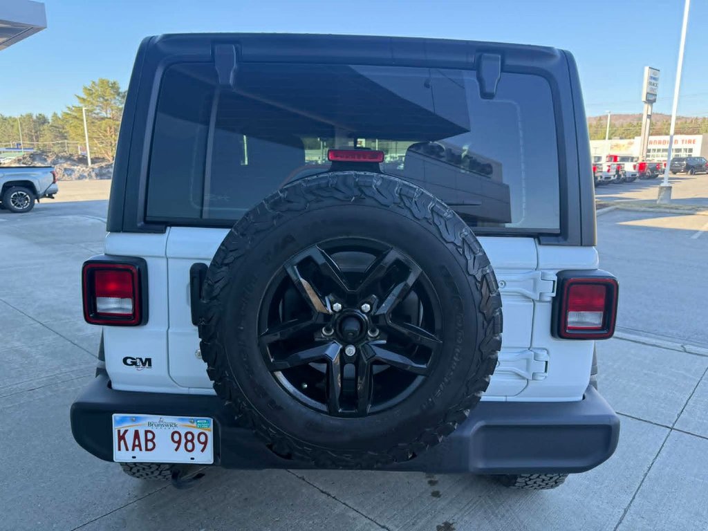 Jeep Wrangler Sport 2022 à Edmundston, Nouveau-Brunswick - 6 - w1024h768px