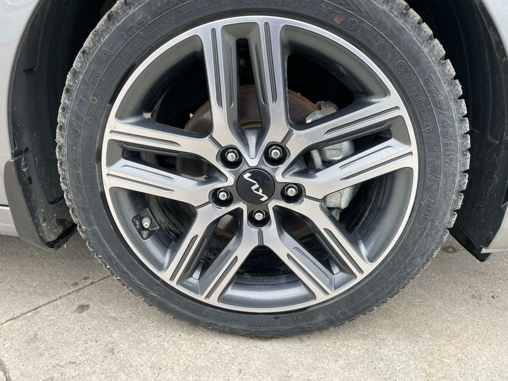 Kia Forte  2024 à Edmundston, Nouveau-Brunswick - 8 - w1024h768px