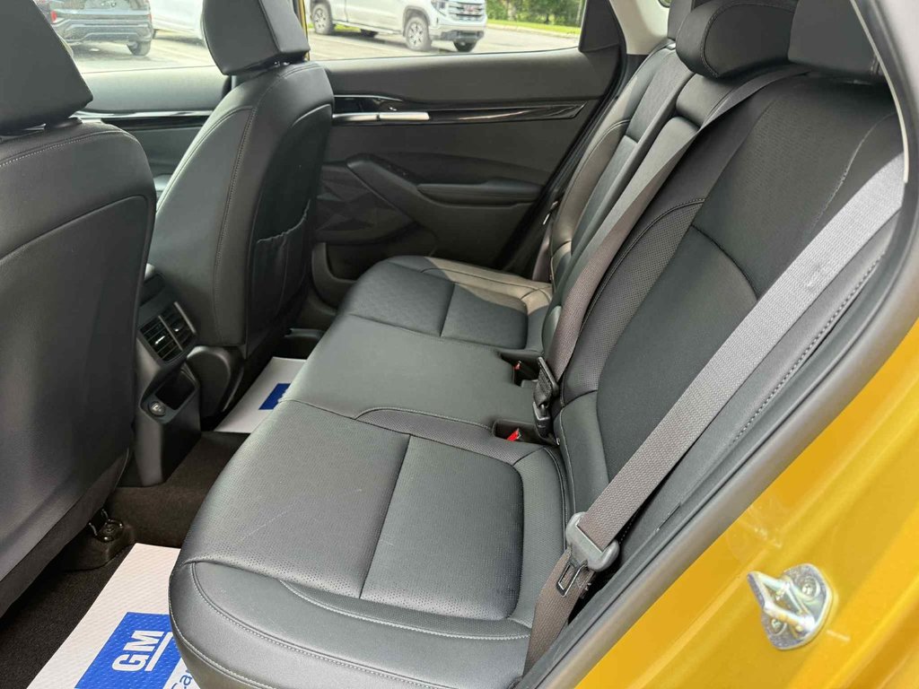2021 Kia Seltos SX Turbo AWD in Edmundston, New Brunswick - 17 - w1024h768px