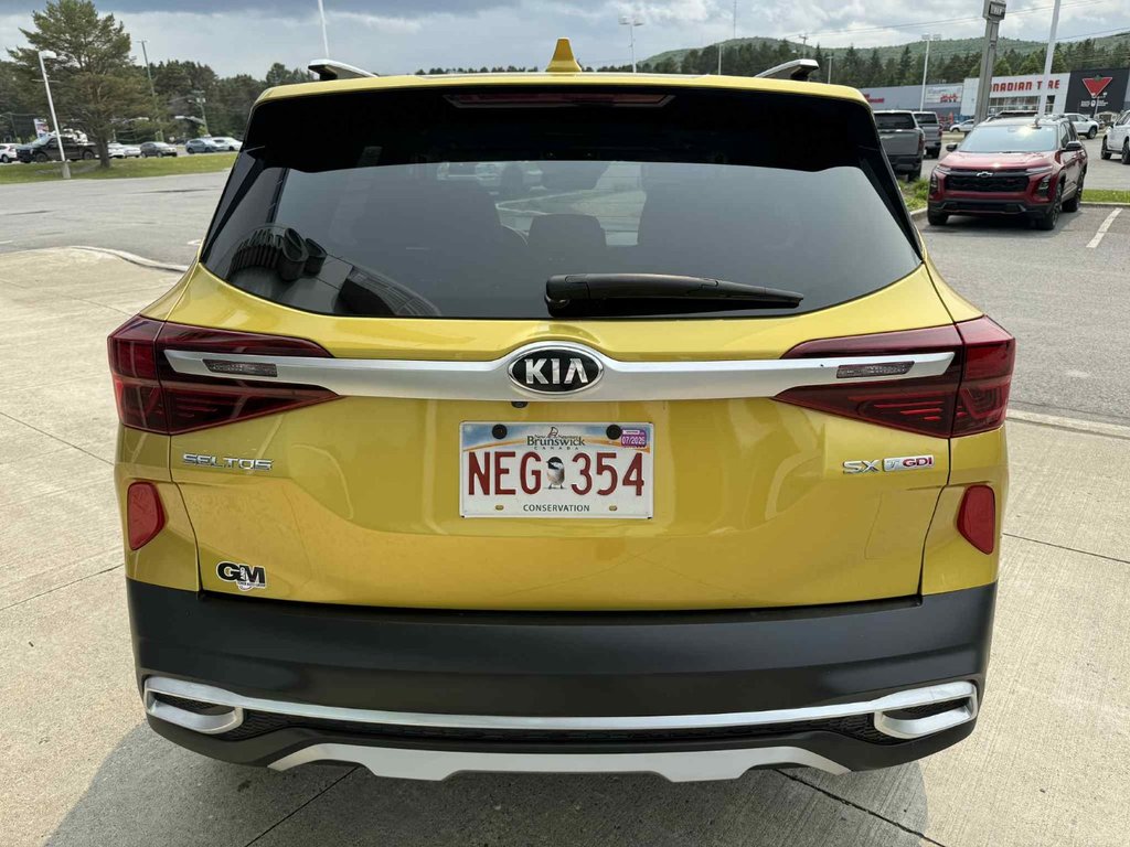 2021 Kia Seltos SX Turbo AWD in Edmundston, New Brunswick - 7 - w1024h768px