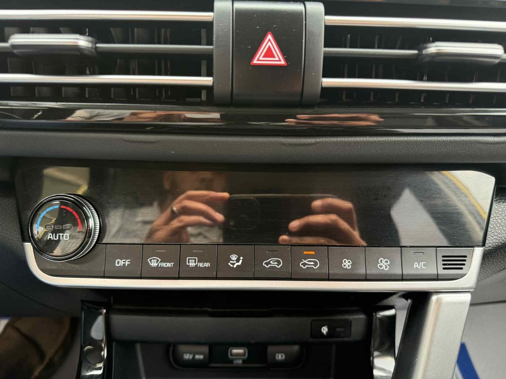 2021 Kia Seltos SX Turbo AWD in Edmundston, New Brunswick - 15 - w1024h768px