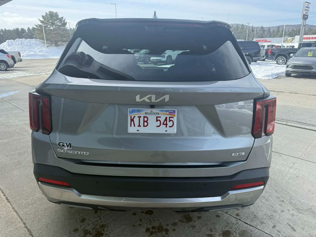 2025 Kia Sorento Plug-In Hybrid SX in Edmundston, New Brunswick - 6 - w1024h768px