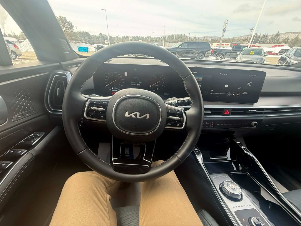 2025 Kia Sorento Plug-In Hybrid SX in Edmundston, New Brunswick - 12 - w1024h768px