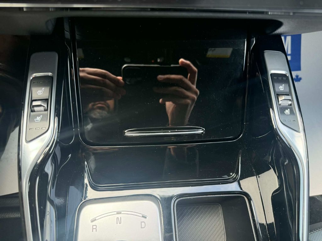 2025 Kia Sorento Plug-In Hybrid SX in Edmundston, New Brunswick - 21 - w1024h768px