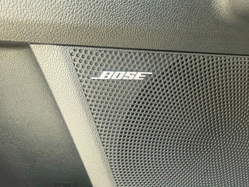 2025 Kia Sorento Plug-In Hybrid SX in Edmundston, New Brunswick - 11 - w1024h768px