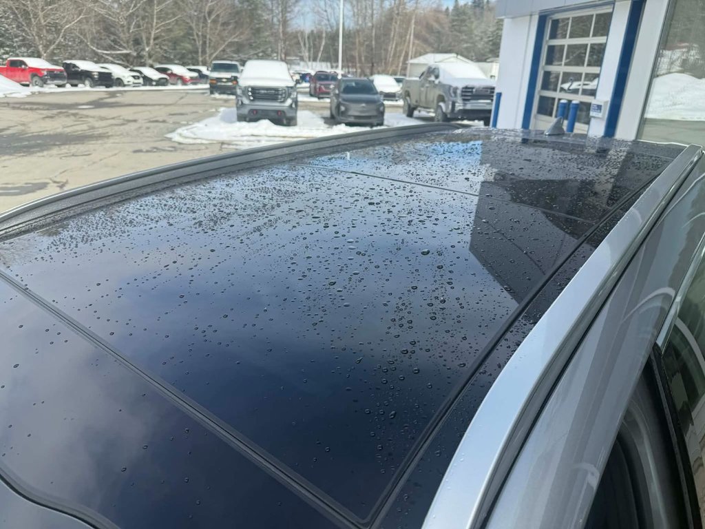 2025 Kia Sorento Plug-In Hybrid SX in Edmundston, New Brunswick - 17 - w1024h768px