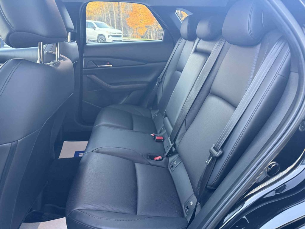 2021 Mazda CX-30 GT in Edmundston, New Brunswick - 14 - w1024h768px