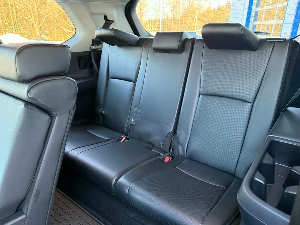 2025 Toyota Grand Highlander in Edmundston, New Brunswick - 15 - w1024h768px