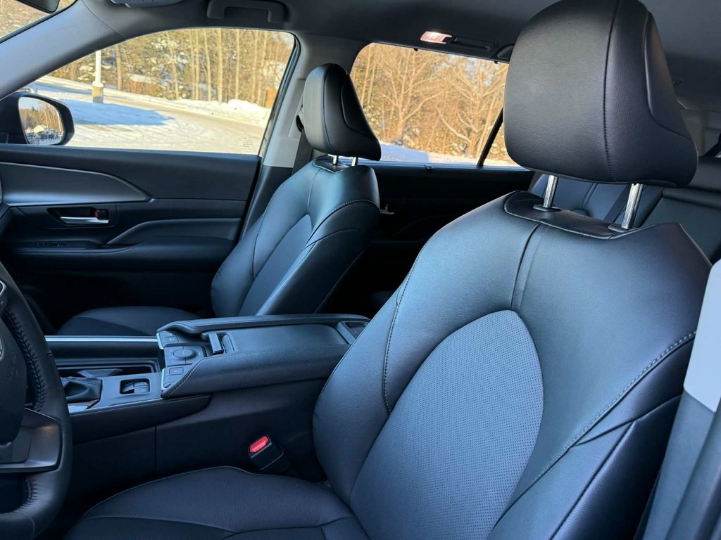 2025 Toyota Grand Highlander in Edmundston, New Brunswick - 13 - w1024h768px