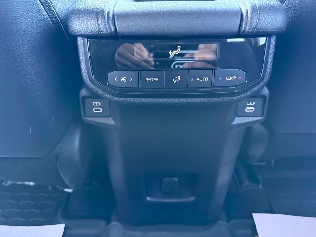 2025 Toyota Grand Highlander in Edmundston, New Brunswick - 20 - w1024h768px