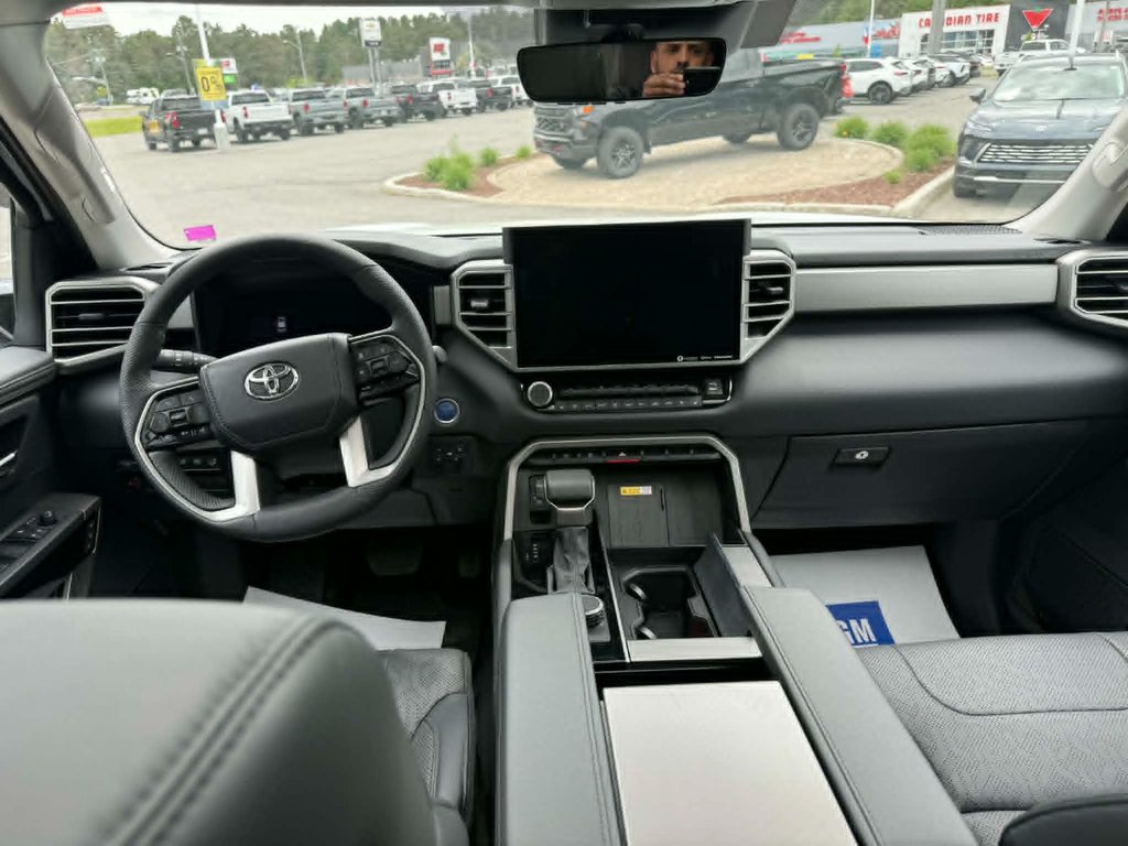 2023 Toyota Sequoia in Edmundston, New Brunswick - 16 - w1024h768px