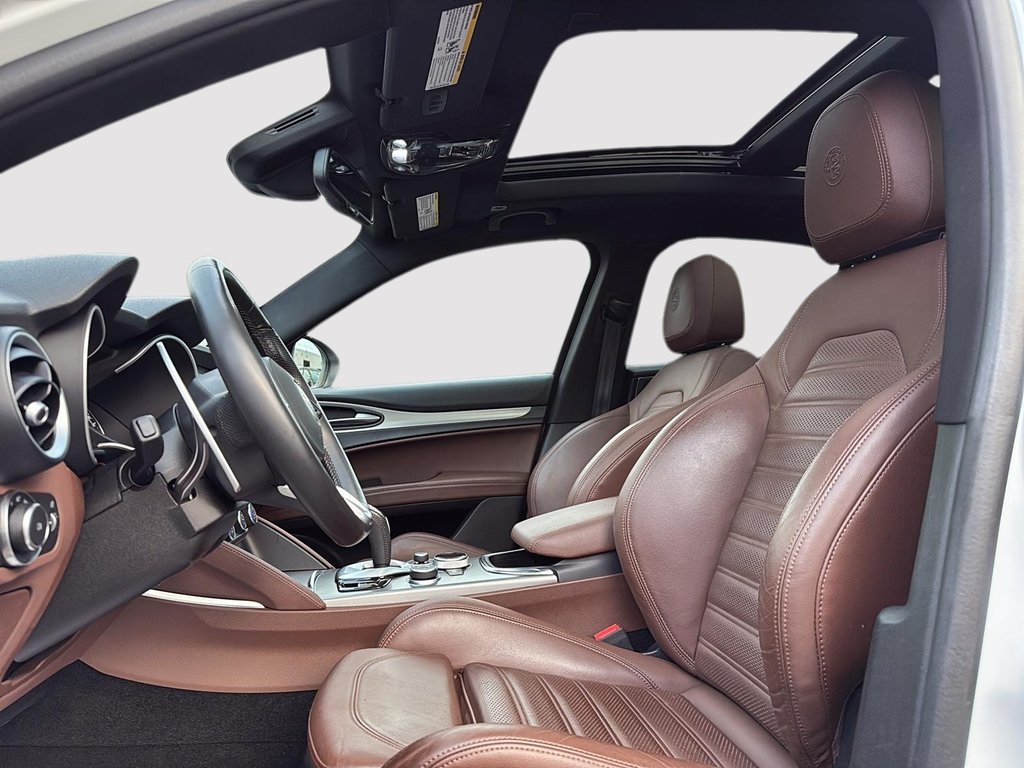 2021 Alfa Romeo Stelvio Ti Sport in Drummondville, Quebec - 9 - w1024h768px