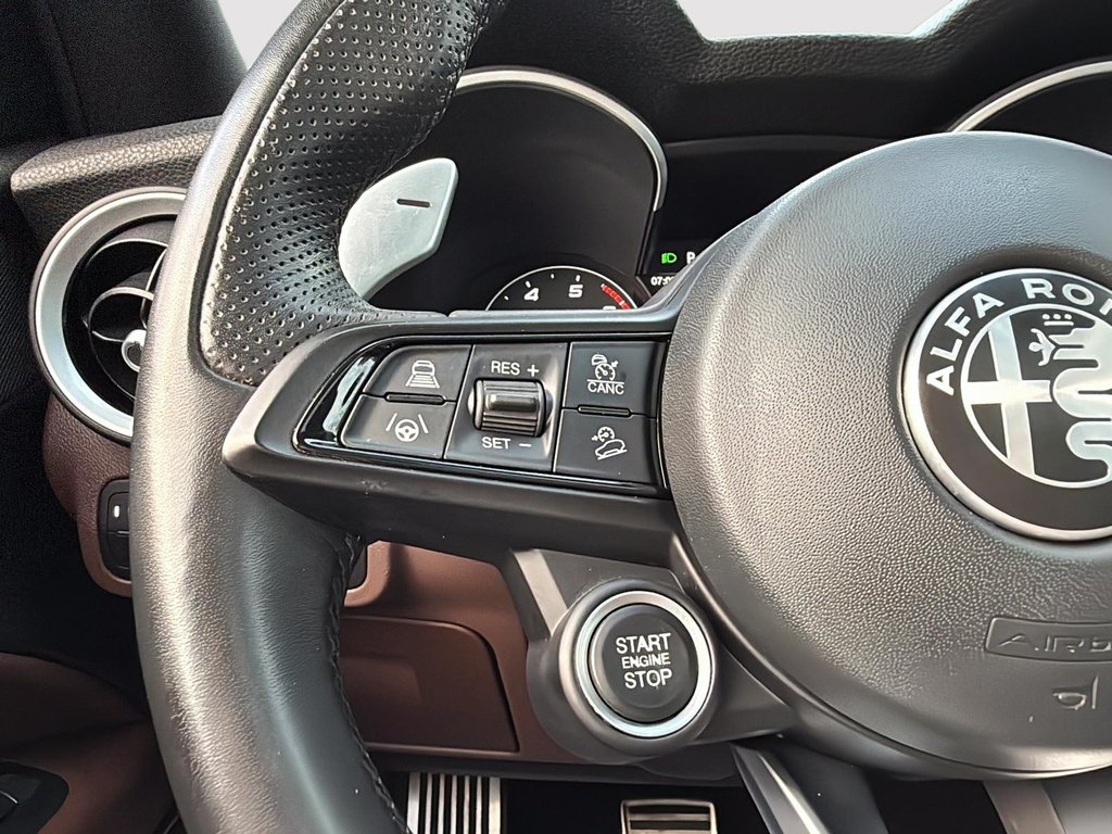 2021 Alfa Romeo Stelvio Ti Sport in Drummondville, Quebec - 15 - w1024h768px