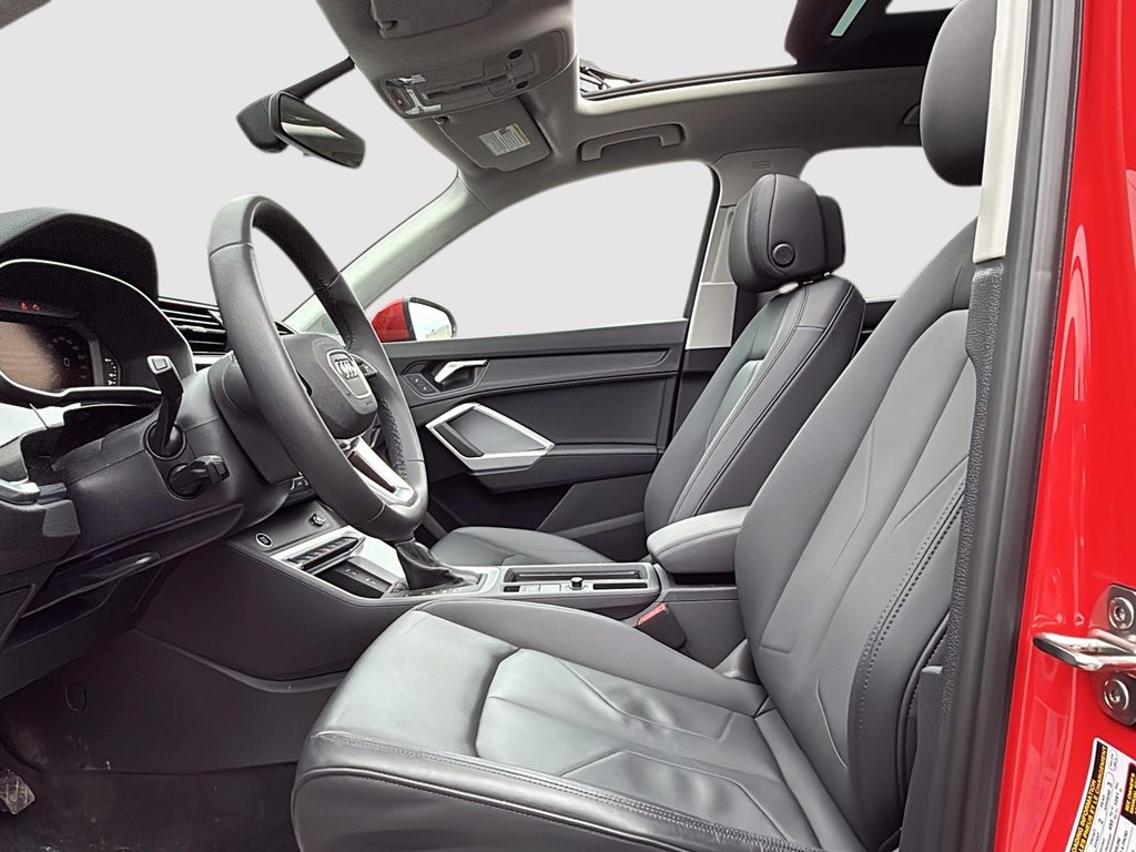 2025 Audi Q3 in Drummondville, Quebec - 8 - w1024h768px