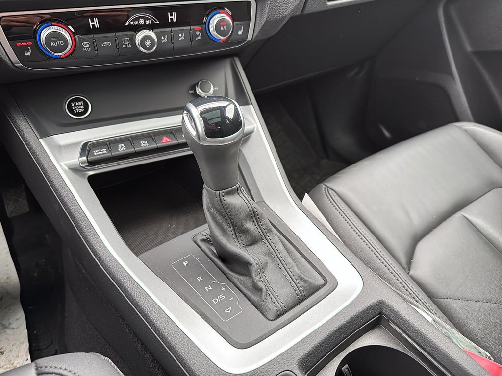2025 Audi Q3 in Drummondville, Quebec - 17 - w1024h768px