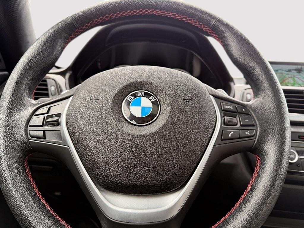 2016 BMW 4 Series 428i xDrive in Drummondville, Quebec - 9 - w1024h768px