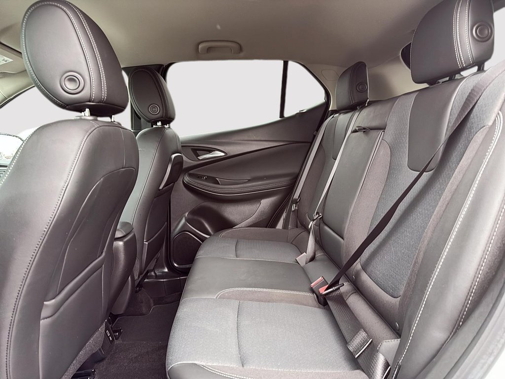 2022 Buick Encore GX Select in Drummondville, Quebec - 10 - w1024h768px